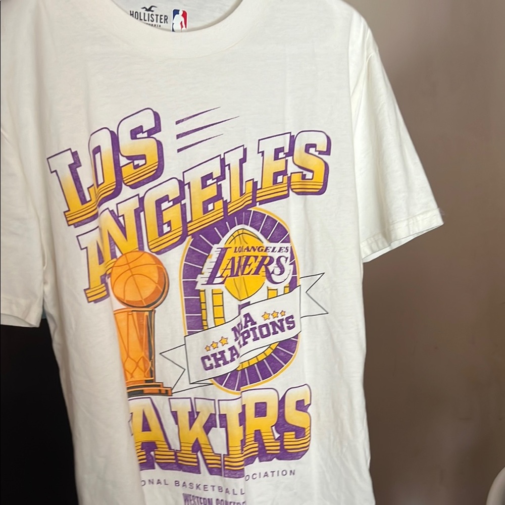 Hollister White Los Angeles Lakers T-Shirt